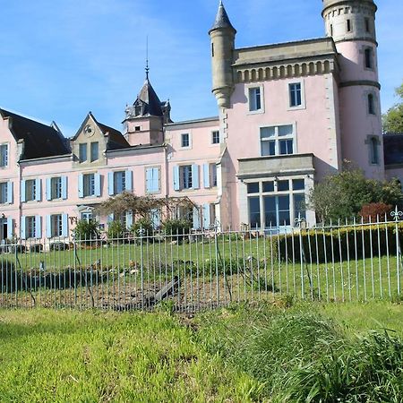 Chateau De Villeneuve - Montolieu Bagian luar foto